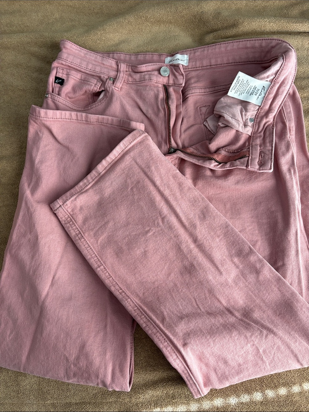 KanCan Rose Pink Straight Leg Jeans